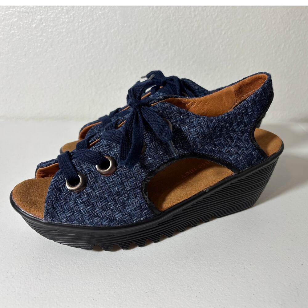 Bernie Mev NWOT Size 10 (EU 41) Marcelo Wedge Heel Sandals Lace-Up Blue Jean